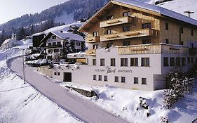 Edelweiss Appartements